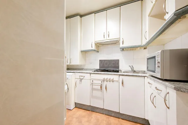 vivienda en planta baja , en la zona de Metro Estrella. - foto 3