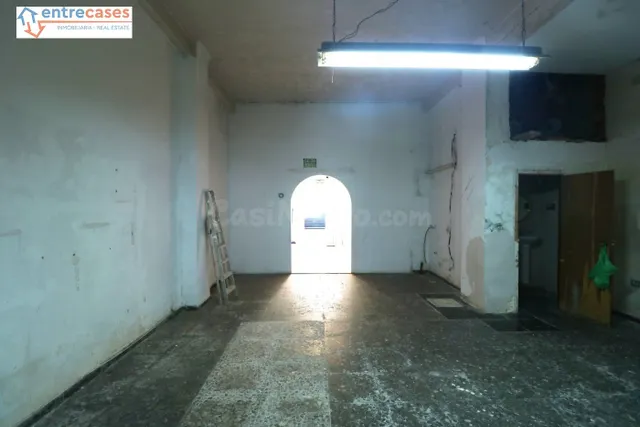 LOCAL COMERCIAL EN 9 DE OCTUBRE — 4