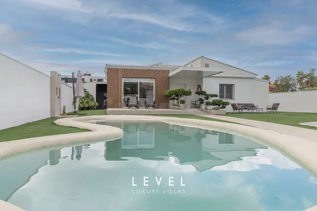 Chalet 3 habitaciones 276m² en venta - Torre en Conill-Cumbr