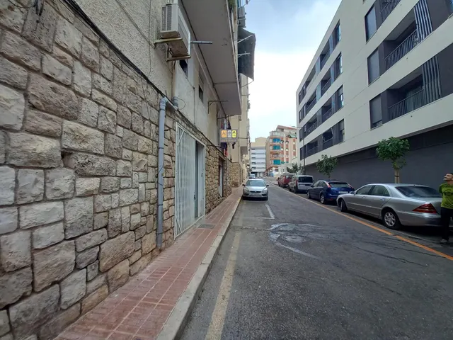 Local en Benidorm — 16