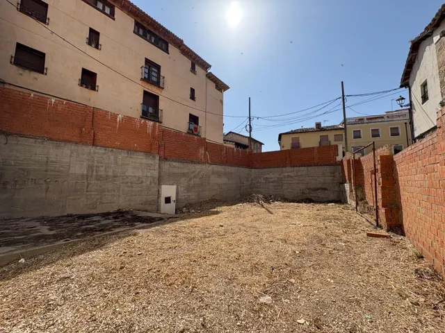Solar urbano en Pastrana — 4