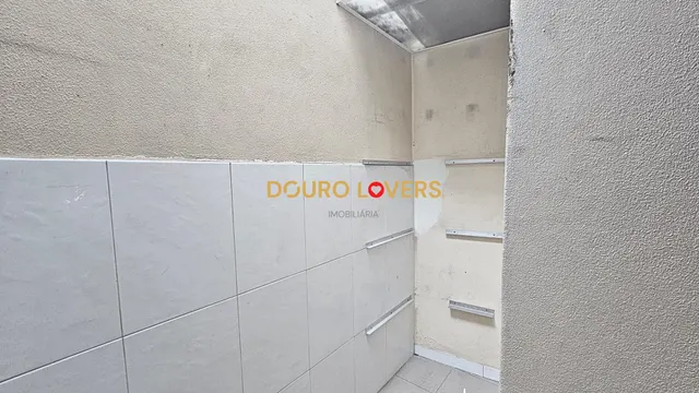 Local comercial 135m² en alquiler - Arcozelo — 12