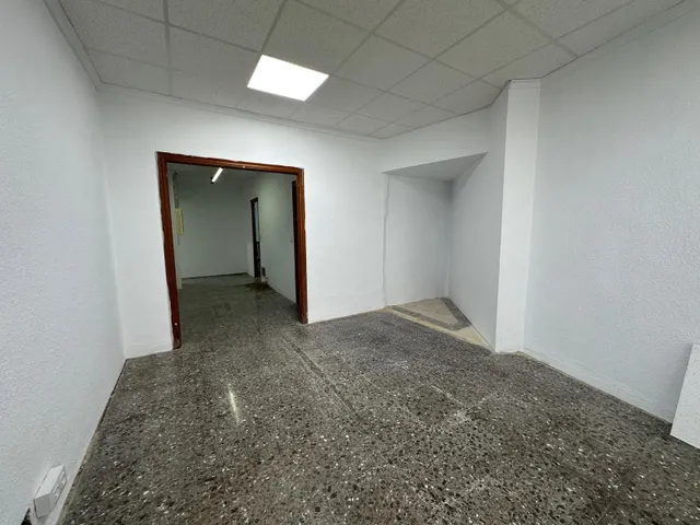Local comercial en Alquiler en Lliria — 13