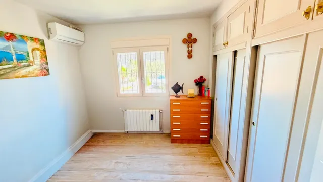 Villa 5 habitaciones 417m² en venta - Comunidad valenciana — 34