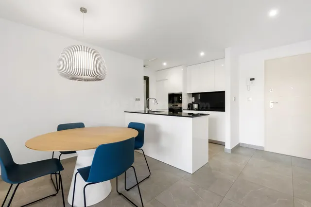 ESPECTACULAR APARTAMENTO CON LICENCIA TURISTICA. 2 DORM. 2 B - foto 3