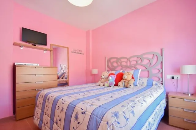 CASA PAREADA EN ALHENDÍN, GRANADA — 19