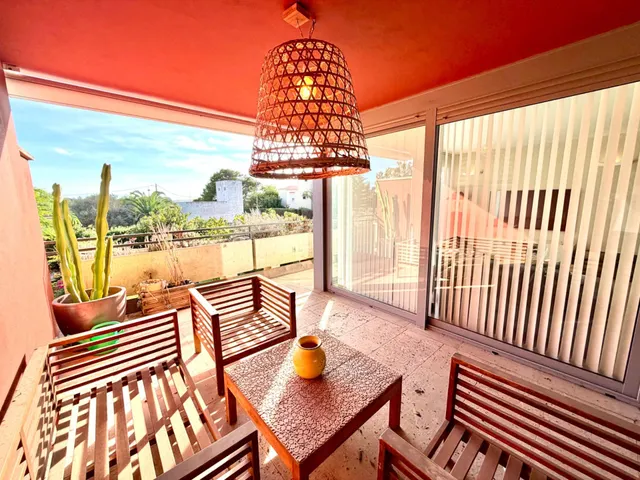 Ático Dúplex Exclusivo con 3 Terrazas, 2 Piscinas y Amplios Espacios — 31
