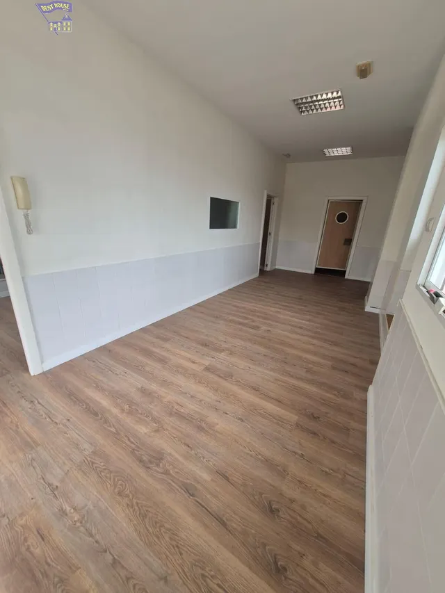 SE VENDE LOCAL COMERCIAL EN ZONA EL SANTISCAL — 6