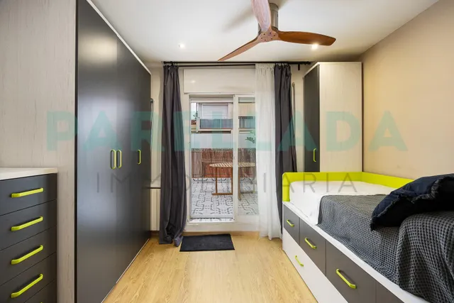 Ático exclusivo con dos terrazas y vistas al mar en el centro de Badalona — 35