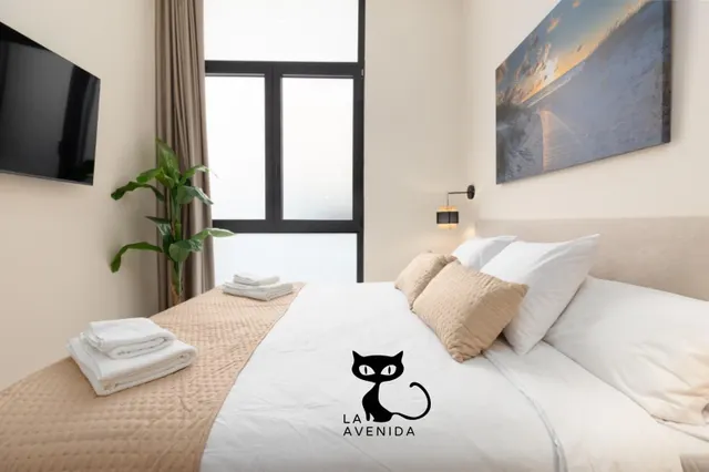 OPORTUNIDAD DE INVERSIÓN EN VALENCIA | ESTUDIO CON USO TURÍSTICO | DESDE 216.000 € | 9,2 % RENTABILIDAD NETA ESTIMADA* — 12