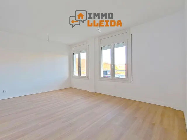 OBRA NUEVA MOLLERUSSA Piso planta baja — 26