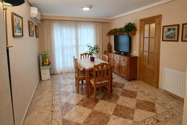 Ref -08651 Salico ofrece este amplio chalet adosado de 254 m - foto 5