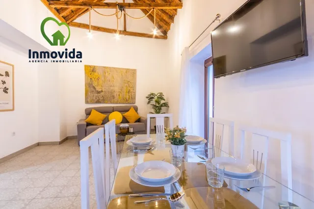 Espléndido Piso Reformado con Licencia Turistica en el Corazón del Casco Antiguo de Córdoba - €266,000 — 3
