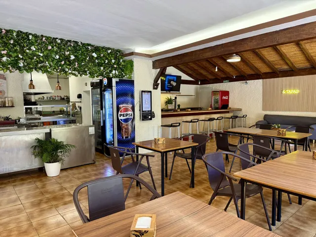 Restaurante 205m² en venta - Marbella — 31