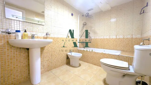Casa con muchas posibilidades en Aguas Vivas — 33