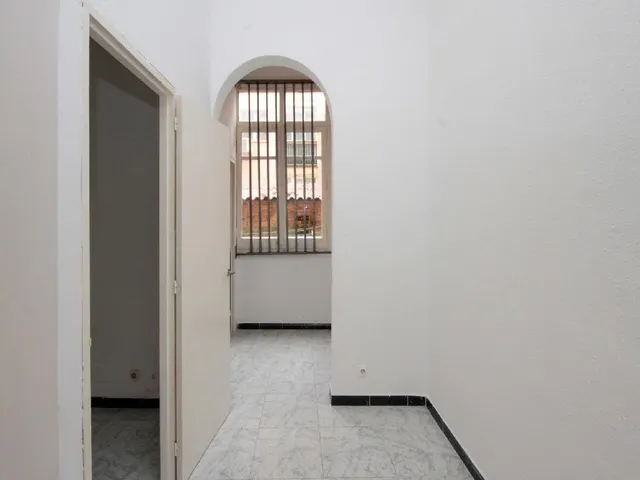 Amplia Planta Baja en c/Monistrol (Vila de Gràcia) Barcelona — 14