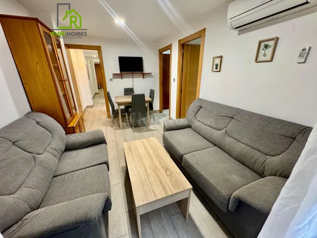Piso de Alquiler Temporal en Granada – 3 Dormitorios, 2 Baño - foto 2