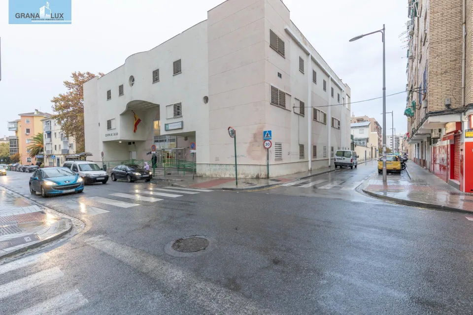 LOCAL COMERCIAL EN VENTA EN C/ASTURIAS