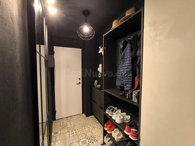 Gran piso reformado, amplio y cómodo, en pleno centro junto  - foto 3