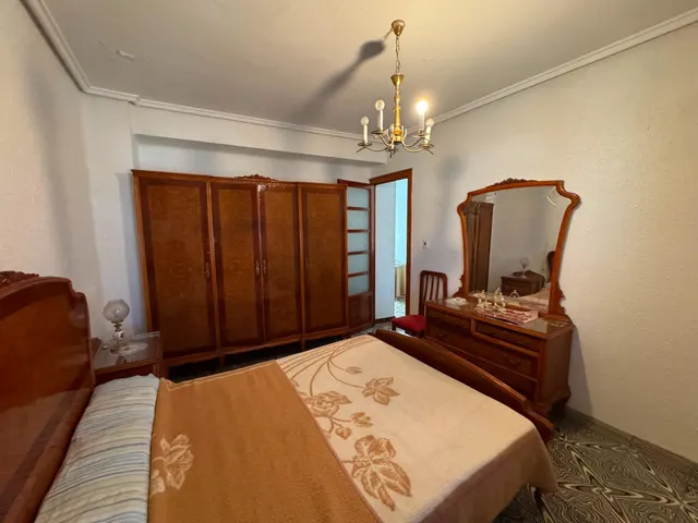 CASA CON EXCELENTES VISTAS EN EL CASCO ANTIGUO DE LLIRIA — 15
