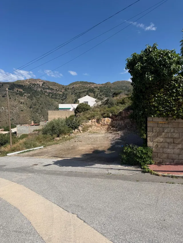 Solar Urbano en Velez de Benaudalla - Ideal para Vivienda Un - foto 3