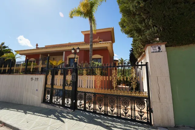 Villa de lujo en venta en Dehesa de Campoamor - foto 2