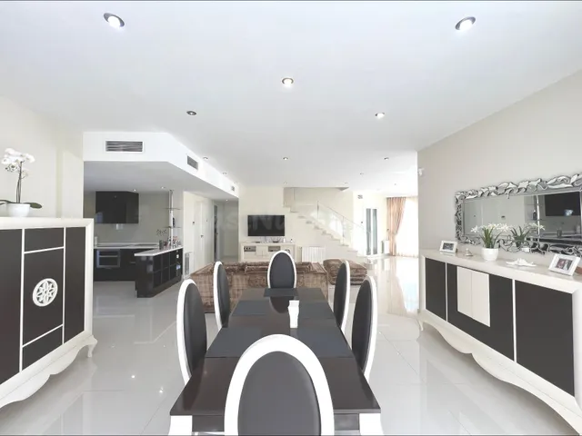 Venta Chalet Mediterraneo - foto 5