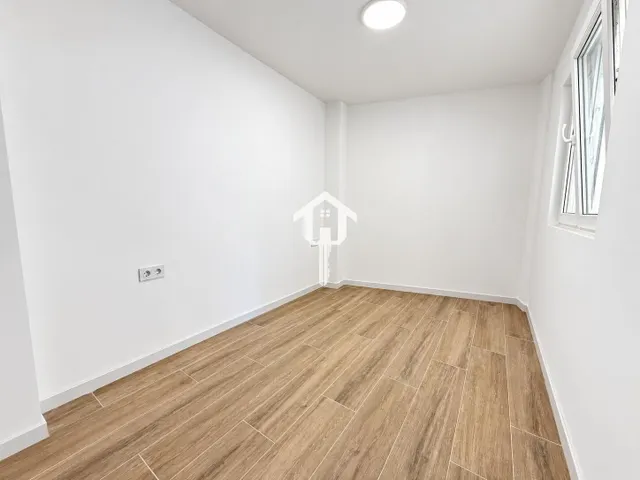 BAJO DUPLEX DE OBRA NUEVA EN VENTA EN ALICANTE. ZONA DE CAROLINAS ALTAS. 89m2+PATIO+SÓTANO, 2 habitaciones, 1 BAÑO, PATIO, SOTANO, ASCENSOR — 31