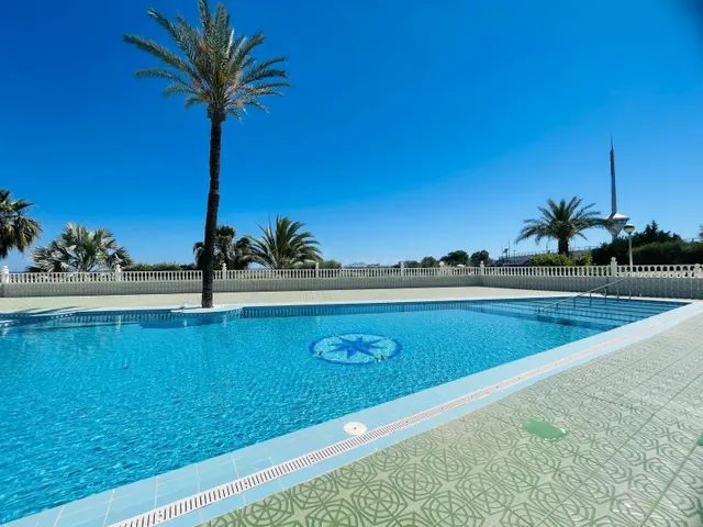 Precioso ático urbanización Venecia Azul — 36