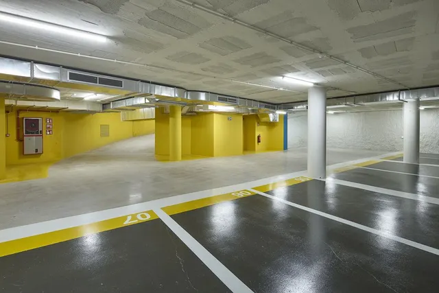 Parking 14m² en alquiler - Barcelona — 8