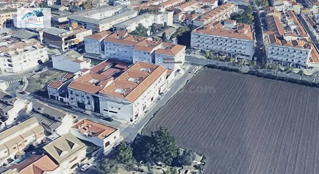 Venta local comercial en Montijo (Badajoz) - foto 3