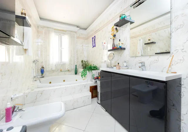 Espectacular chalet independiente con piscina en Alfacar — 31