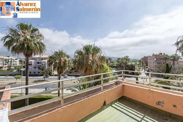 Piso en Jardines del Mar, Salobreña. — 13
