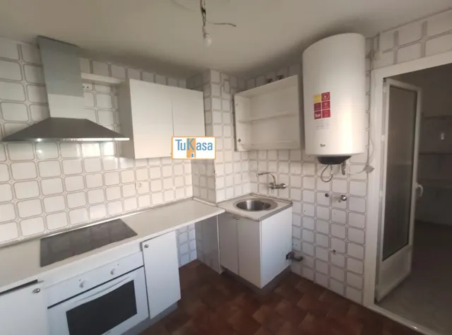 Piso Ideal Inversión, en Aldea Moret, escuchamos su Oferta ! - foto 2