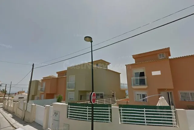 Chalet adosado en venta en Avda Escandinavia L´Alfas del Pi — 2
