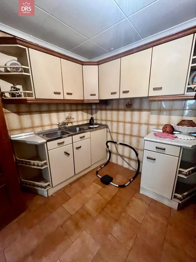 Casa vieja en zona fiesta del árbol — 9
