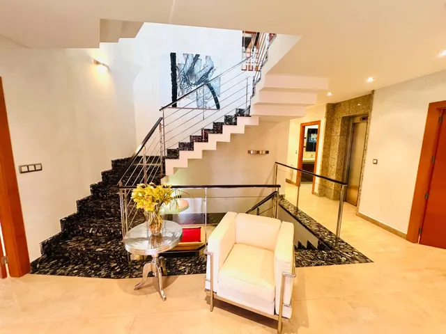 Chalet urbano con piscina en Elche, zona Torreta-Portalada. — 38