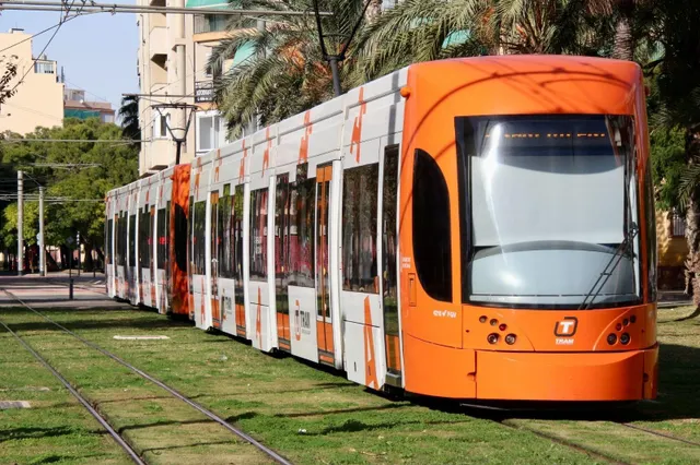 ¡La oportunidad que estabas esperando para vivir o invertir en Alicante! — 18