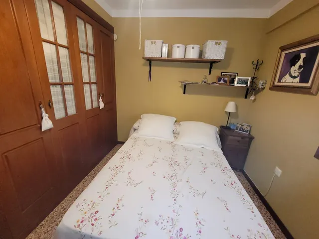 Impresionante Chalet con Amplio Terreno y Piscina en las Afueras de Zaragoza — 36