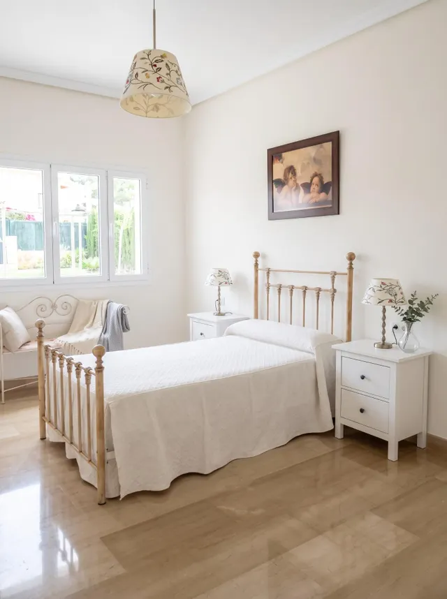 Villa de lujo con finca de 3.500 m2, piscina, casa de invitados y caballeriza — 9