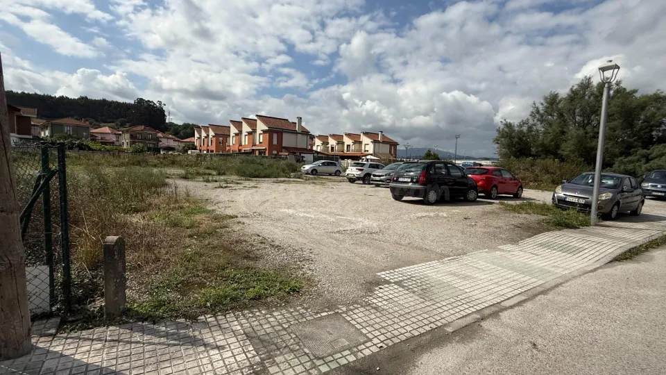 Terreno urbano 232m² en venta - Rinconeda
