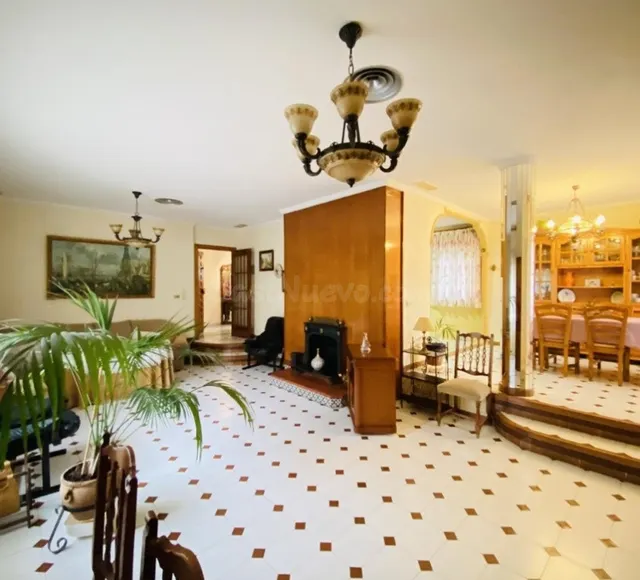 Casa-Chalet en Venta en Zubia, La Granada — 2