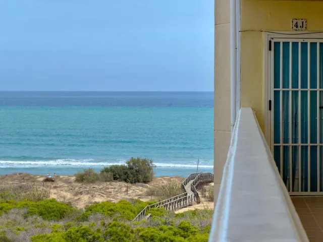 Apartamento moderno en Guardamar del Segura — 28