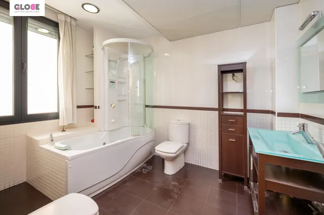 Casa exclusiva junto a Acera del Darro. Pleno centro de Granada. Seminueva y con ascensor propio — 15