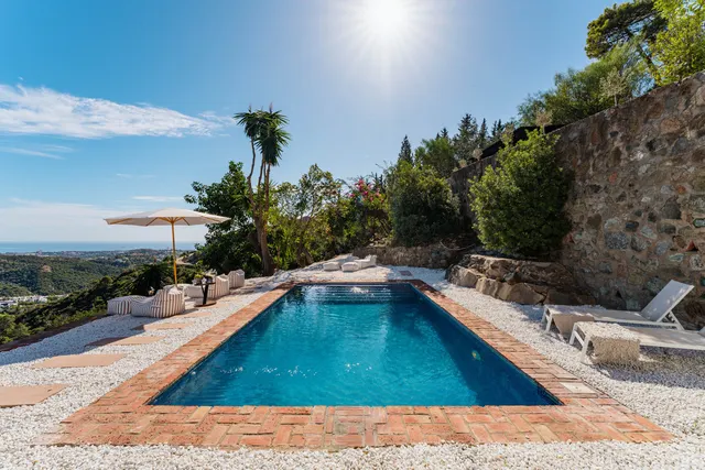 Chalet 6 habitaciones 531m² en venta - El Madroñal — 41