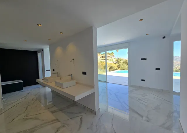 Chalet 4 habitaciones 297m² en venta - Marbella — 8