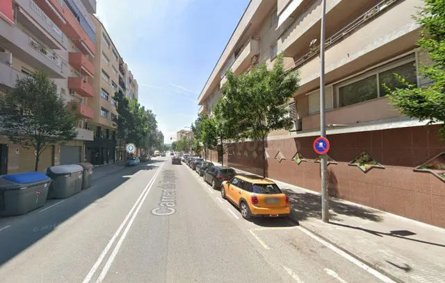 Se vende PISO OKUPADO en Calle Roger de Flor 82 de Granoller
