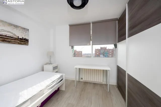 Precioso piso en Luz Casanova de Granada — 32
