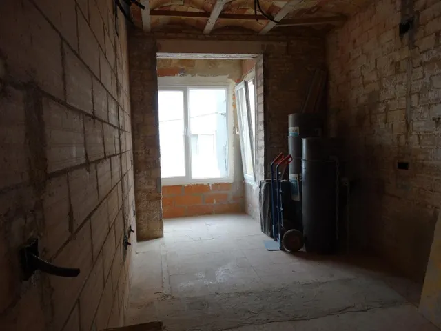 Piso para reformar a tu gusto - 3 dormitorios - 3 calles - Ventanas nuevas — 15