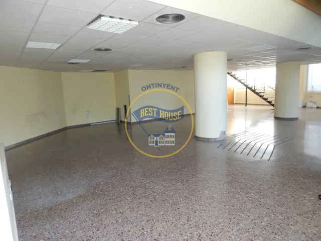 GRAN LOCAL COMERCIAL EN ZONA TRANSITADA EN ONTINYENT — 7